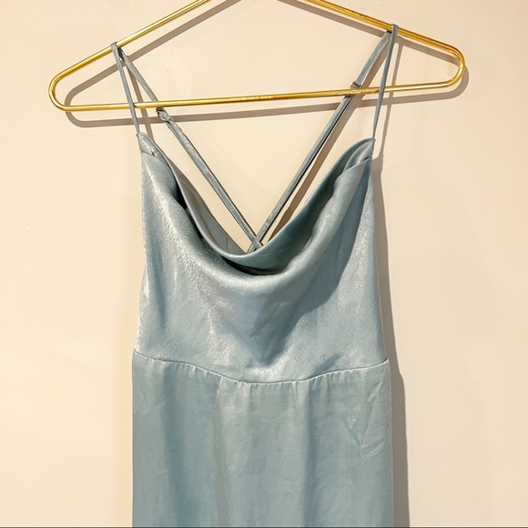 NWT show me your Mumu Forever Cowl Maxi dress Silver
Sage Sheen size XXL - Picture 11 of 16